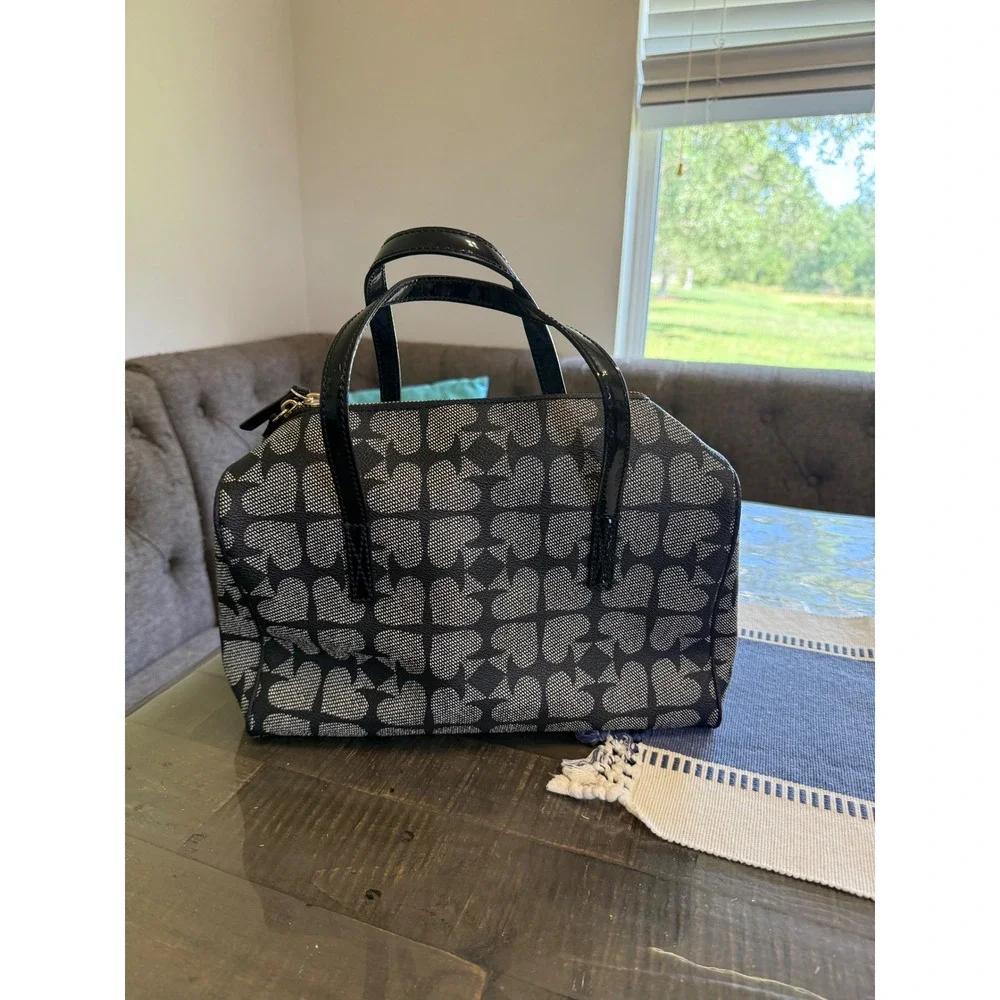 Kate Spade Black White Spade Flower Satchel Bag Patent Leather Trim‎ Monogram